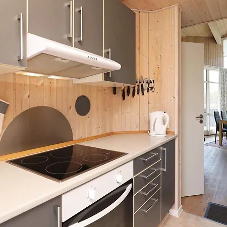 4 Star Holiday Home In Ulfborg *